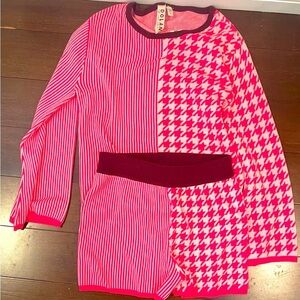 nwt dolan Pink & cranberry stripe  Houndstooth sweater lounge Set xs